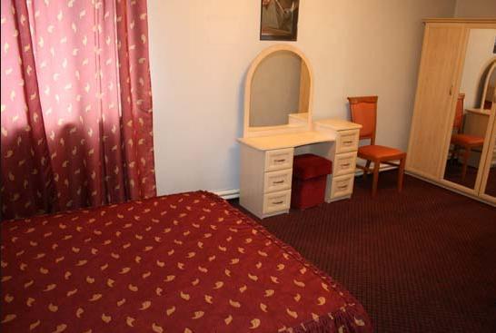 Zhovtnevyi Hotel Vinnytsia Ngoại thất bức ảnh