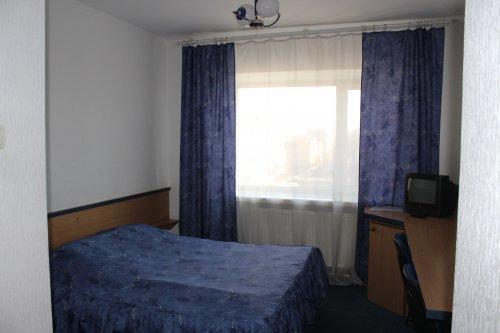 Zhovtnevyi Hotel Vinnytsia Ngoại thất bức ảnh